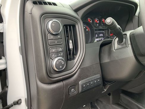 New 2025 GMC Sierra 3500 Pro w/ Convenience Package AWD/4WD image 16