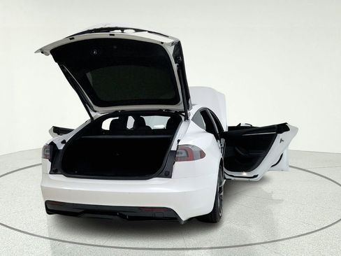 Used 2022 Tesla Model S AWD/4WD image 13
