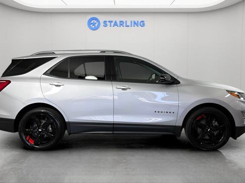 Used 2020 Chevrolet Equinox Premier w/ Premier Redline Edition FWD image 11