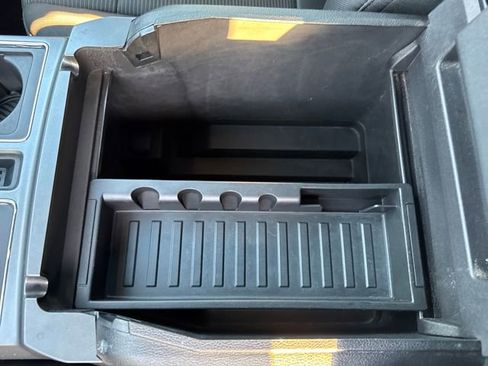 Used 2016 Ford F150 XLT w/ Equipment Group 302A Luxury image 24