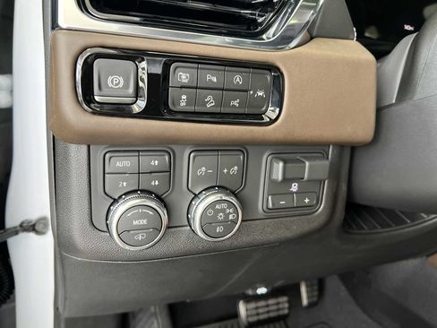 New 2026 GMC Yukon Denali Ultimate image 74