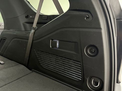 Used 2025 Chevrolet Tahoe Z71 image 38