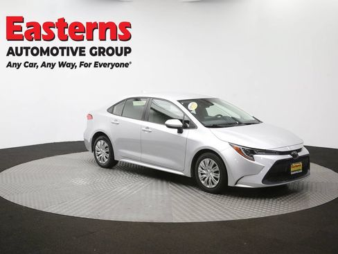 Used 2022 Toyota Corolla LE FWD image 49