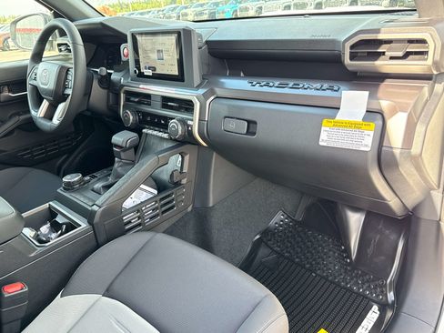 New 2026 Toyota Tacoma TRD Sport AWD/4WD image 18