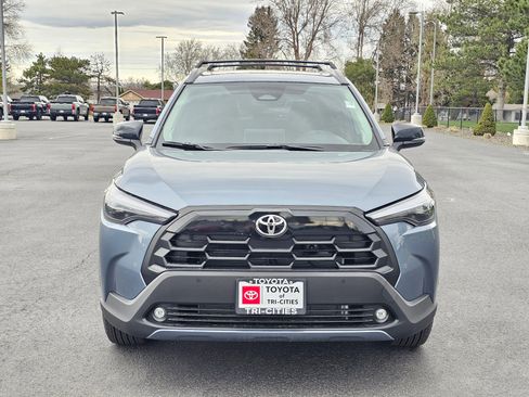 New 2026 Toyota Corolla Cross XLE image 7