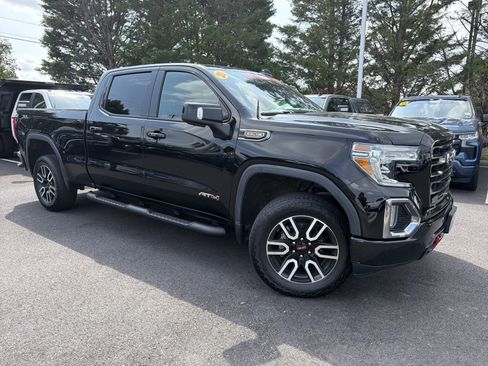 Used 2020 GMC Sierra 1500 AT4 w/ AT4 Premium Package AWD/4WD image 2