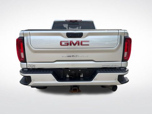 Certified 2022 GMC Sierra 3500 Denali w/ Denali Ultimate Package AWD/4WD image 7