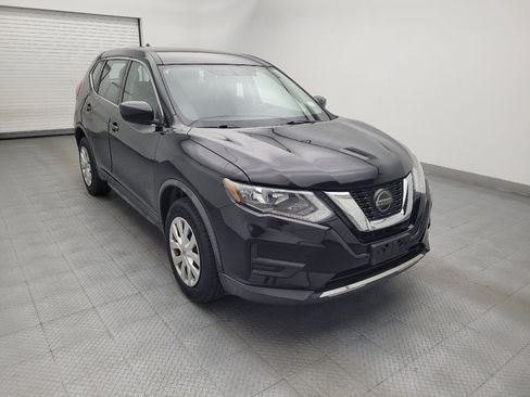 Used 2018 Nissan Rogue S AWD/4WD image 13