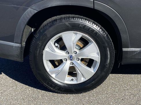 Used 2019 Subaru Ascent 8-Passenger image 8