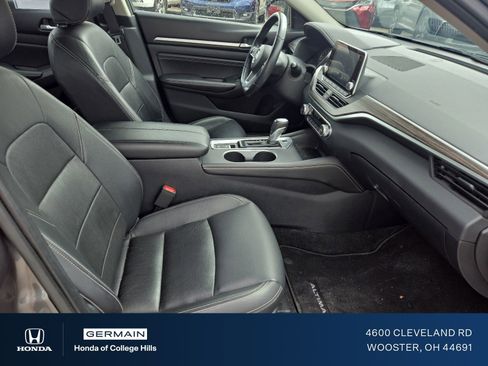 Used 2019 Nissan Altima 2.5 SL FWD image 8