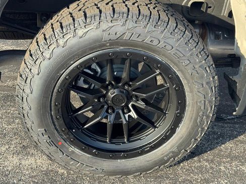 New 2026 Chevrolet Silverado 1500 Custom AWD/4WD image 25