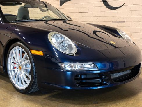 Used 2006 Porsche 911 Carrera S RWD image 18