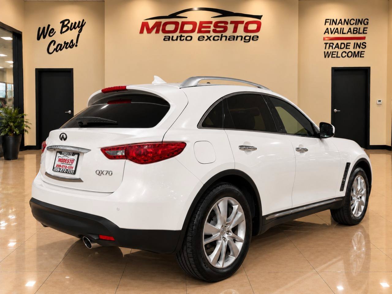 Used 2014 INFINITI QX70 AWD w/ Premium Package image 3