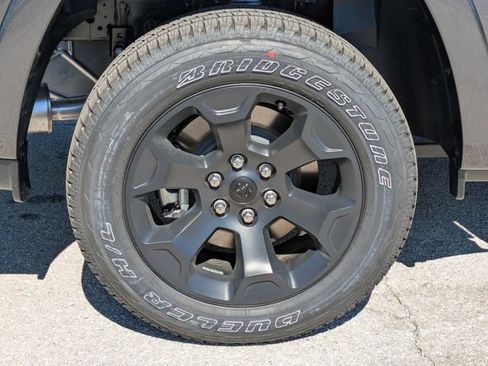New 2026 RAM 1500 Big Horn AWD/4WD image 8