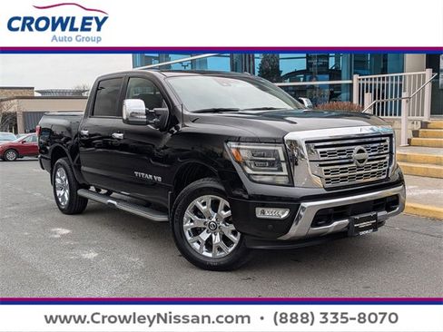 Certified 2020 Nissan Titan SL w/ Moonroof Package image 1