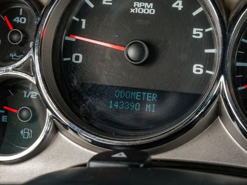 Used 2008 Chevrolet Silverado 2500 LT w/ Suspension Package, Off-Road image 18