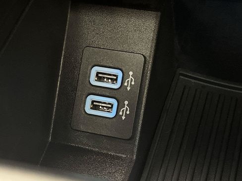 Used 2018 Ford F150 Lariat AWD/4WD image 27