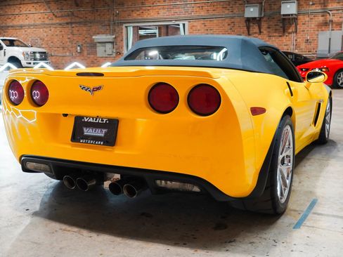 Used 2010 Chevrolet Corvette Grand Sport w/ Preferred Equipment Group RWD image 15
