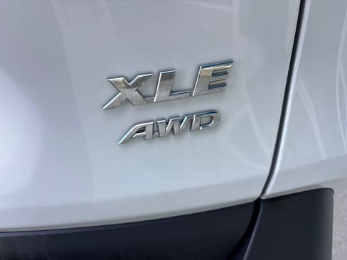 Used 2023 Toyota RAV4 XLE Premium AWD/4WD image 14