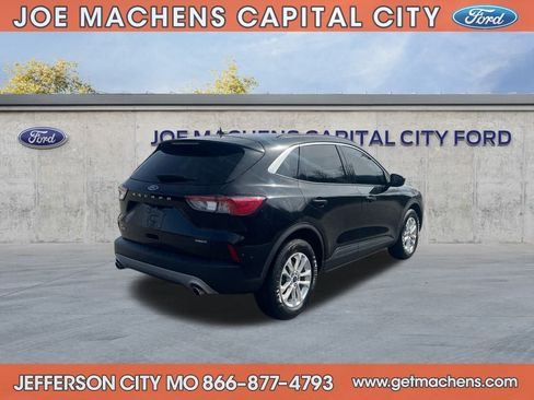 Certified 2022 Ford Escape SE w/ Convenience Package image 6