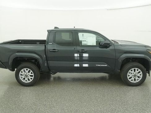 New 2025 Toyota Tacoma SR5 image 36