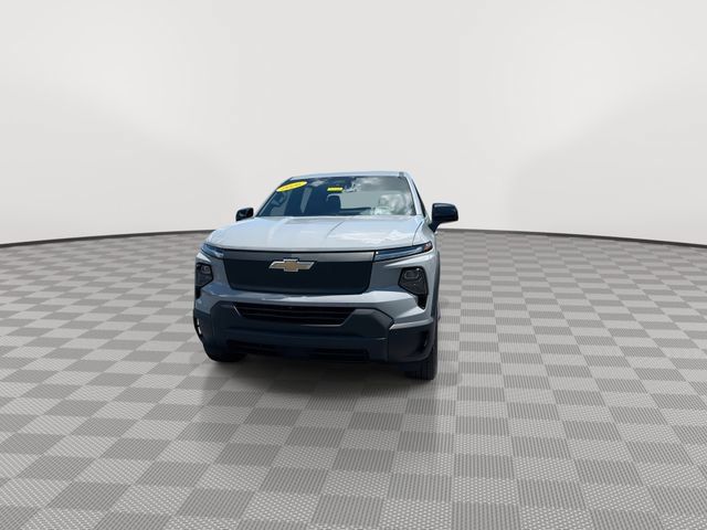 Certified 2026 Chevrolet Silverado EV W/T AWD/4WD image 5