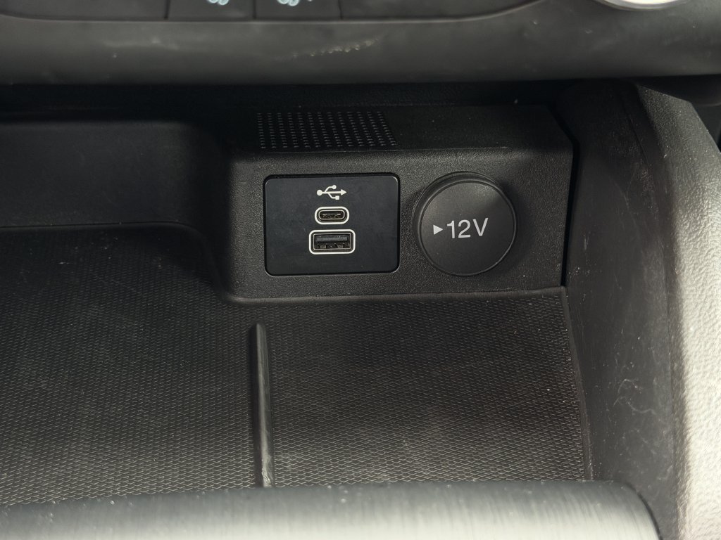 Used 2025 Ford Escape Active AWD/4WD image 20