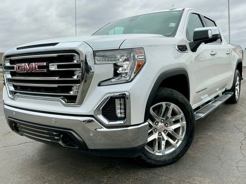 Used 2019 GMC Sierra 1500 SLT w/ SLT Premium Plus Package image 3