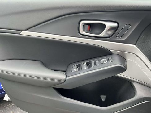 New 2025 Acura Integra image 27