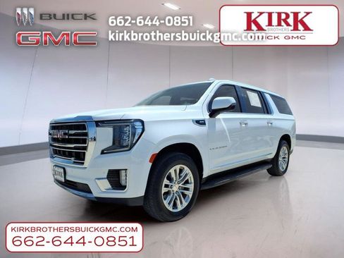 Used 2021 GMC Yukon XL SLT w/ Rear Media and Nav Package RWD image 1