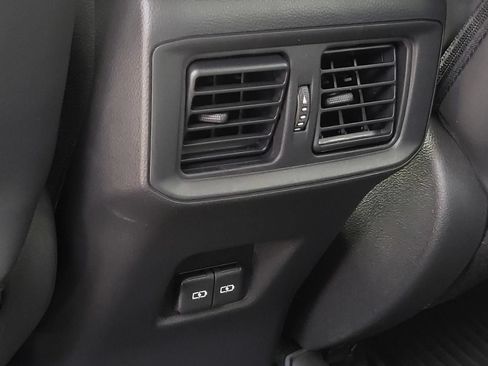 Used 2024 Toyota RAV4 XLE Premium AWD/4WD image 17