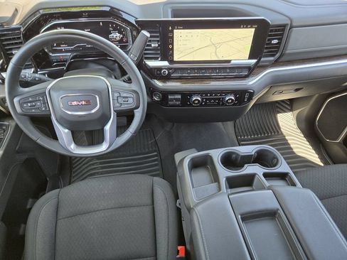 Used 2023 GMC Sierra 1500 Elevation w/ X31 Off-Road Package AWD/4WD image 15