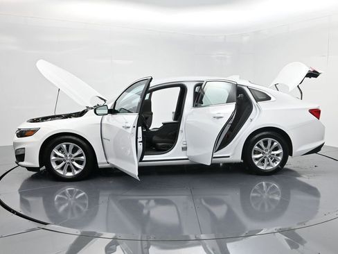 Used 2023 Chevrolet Malibu LT image 57