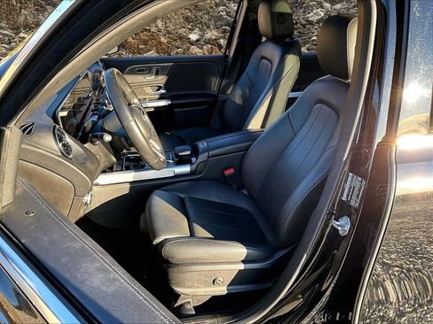 Used 2021 Mercedes-Benz GLB 250 GLB 250 image 21