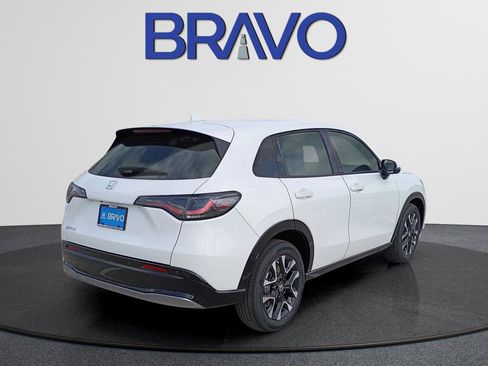 Used 2027 Honda HR-V EX-L image 6