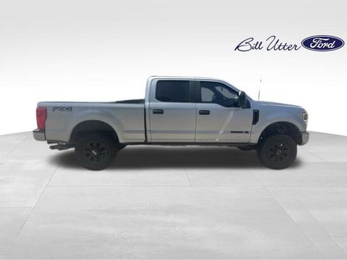 Used 2021 Ford F250 XL w/ STX Appearance Package AWD/4WD image 3