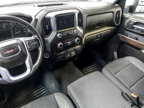 Used 2022 GMC Sierra 2500 SLE w/ SLE Value Package; AWD/4WD image 17