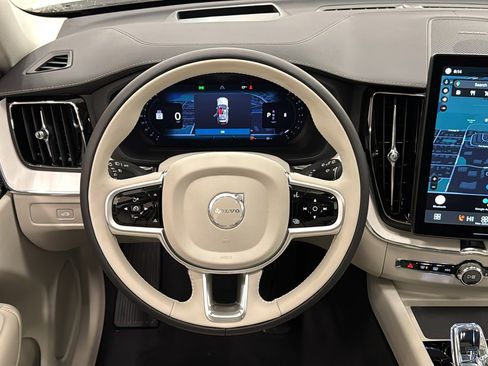 New 2026 Volvo XC60 B5 Ultra w/ Climate Package image 12