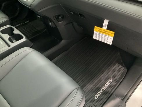 New 2026 Honda Odyssey EX-L image 27