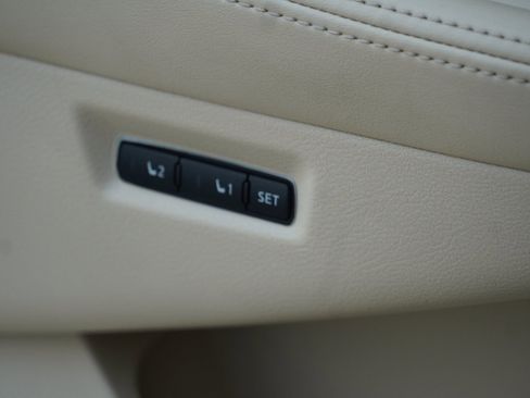 Used 2017 Nissan Murano Platinum image 20