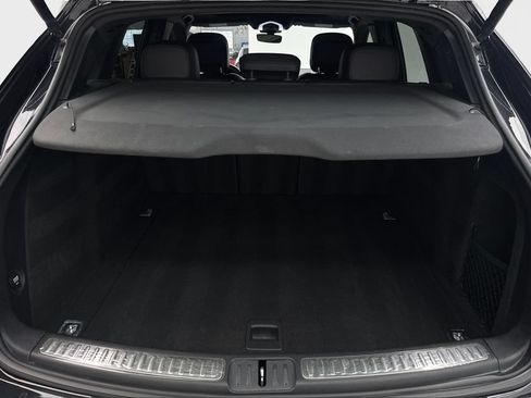 Used 2019 Porsche Macan AWD/4WD image 77