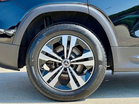 Certified 2025 Mercedes-Benz GLB 250 4MATIC image 12