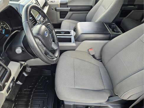 Used 2018 Ford F150 XLT w/ Equipment Group 302A Luxury RWD image 10