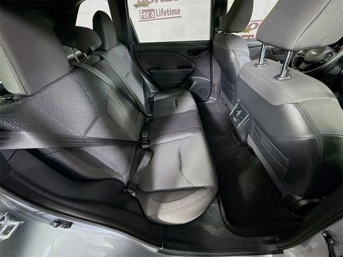 Certified 2025 Subaru Forester Premium image 29
