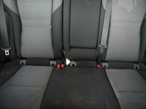 Used 2023 Nissan Rogue SV image 13