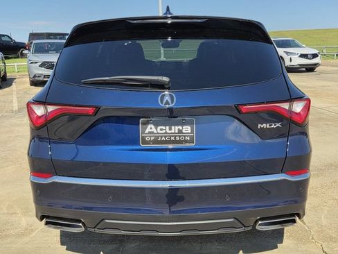 Used 2024 Acura MDX FWD w/ Technology Package image 5