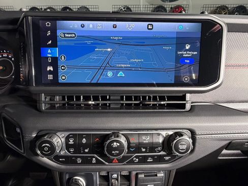 Used 2025 Jeep Gladiator Rubicon w/ Safety Group image 24