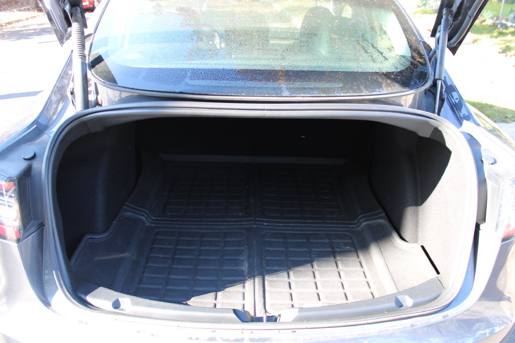 Used 2023 Tesla Model 3 Standard Range RWD image 31