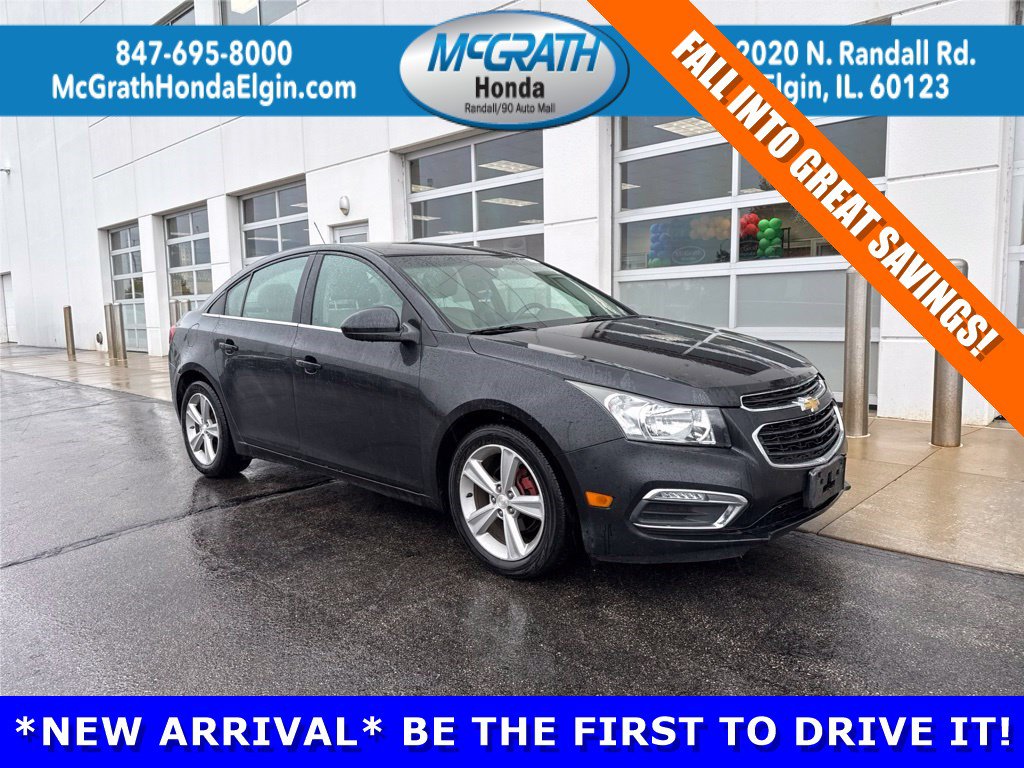 Used 2015 Chevrolet Cruze LT FWD image 1