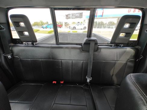 Used 2015 Ford F350 Lariat image 19